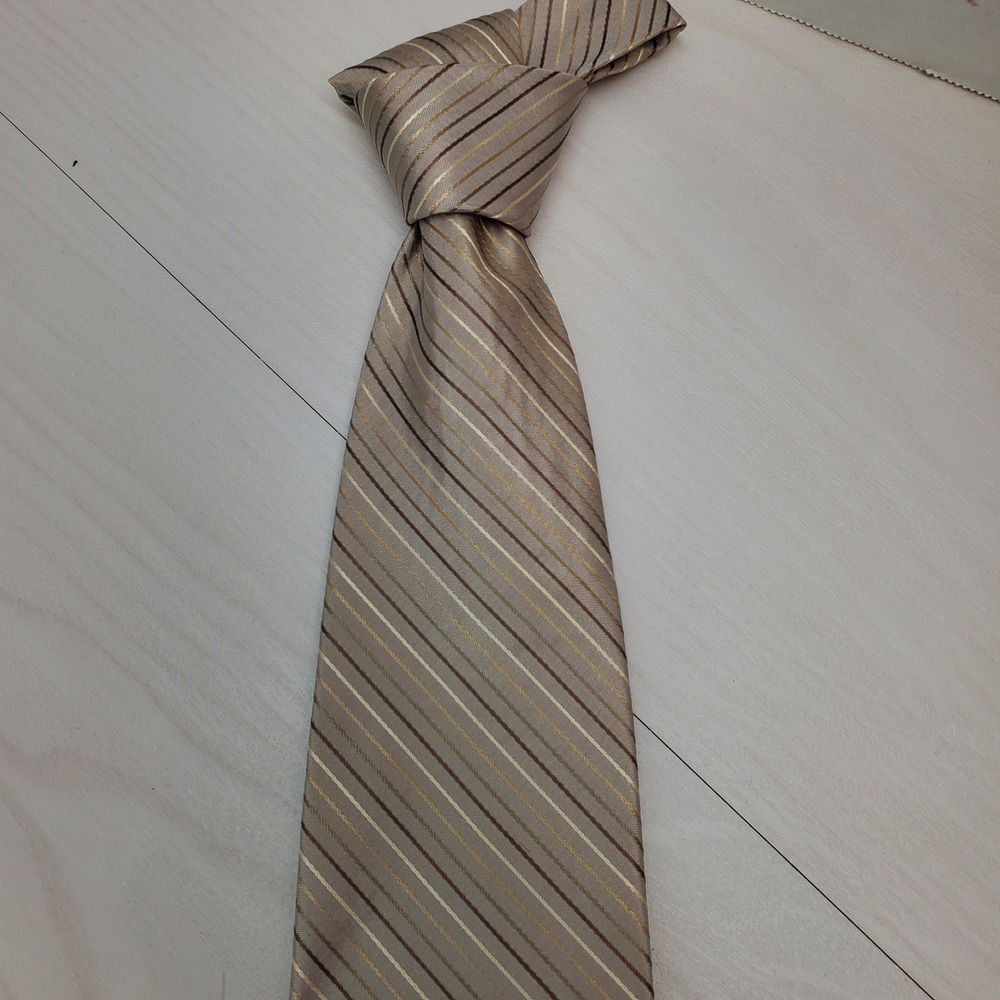 Claiborne Mens Silk Necktie Champagne Gold Brown Diagonal Stripe Handmade Tie